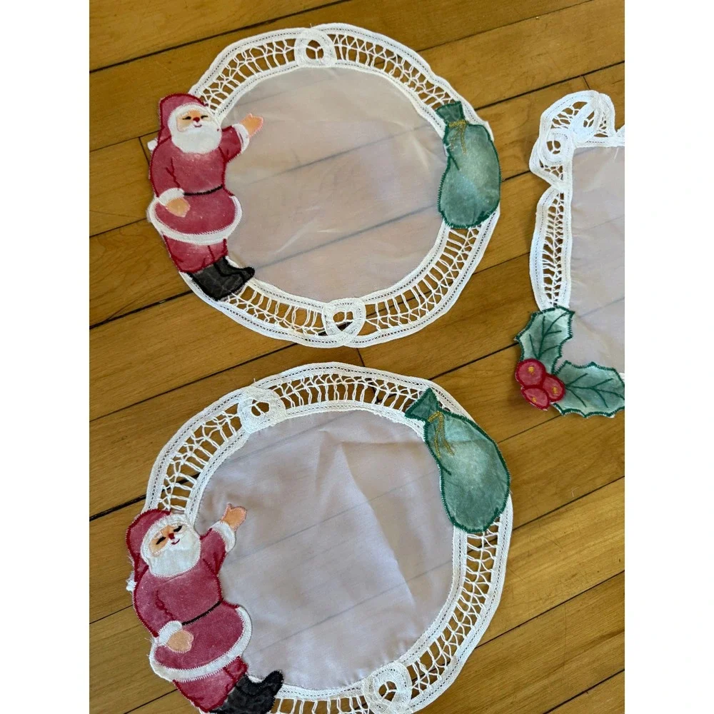 Vintage unique Holiday theme doily bundle‎ of 5 embroidered color pop